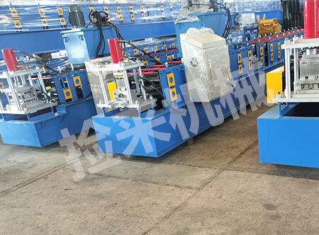 免澆筑樓承板機器 免澆筑樓承板機器